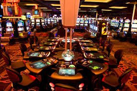 Philippines player using pagcor games app on mobile phone for sports betting